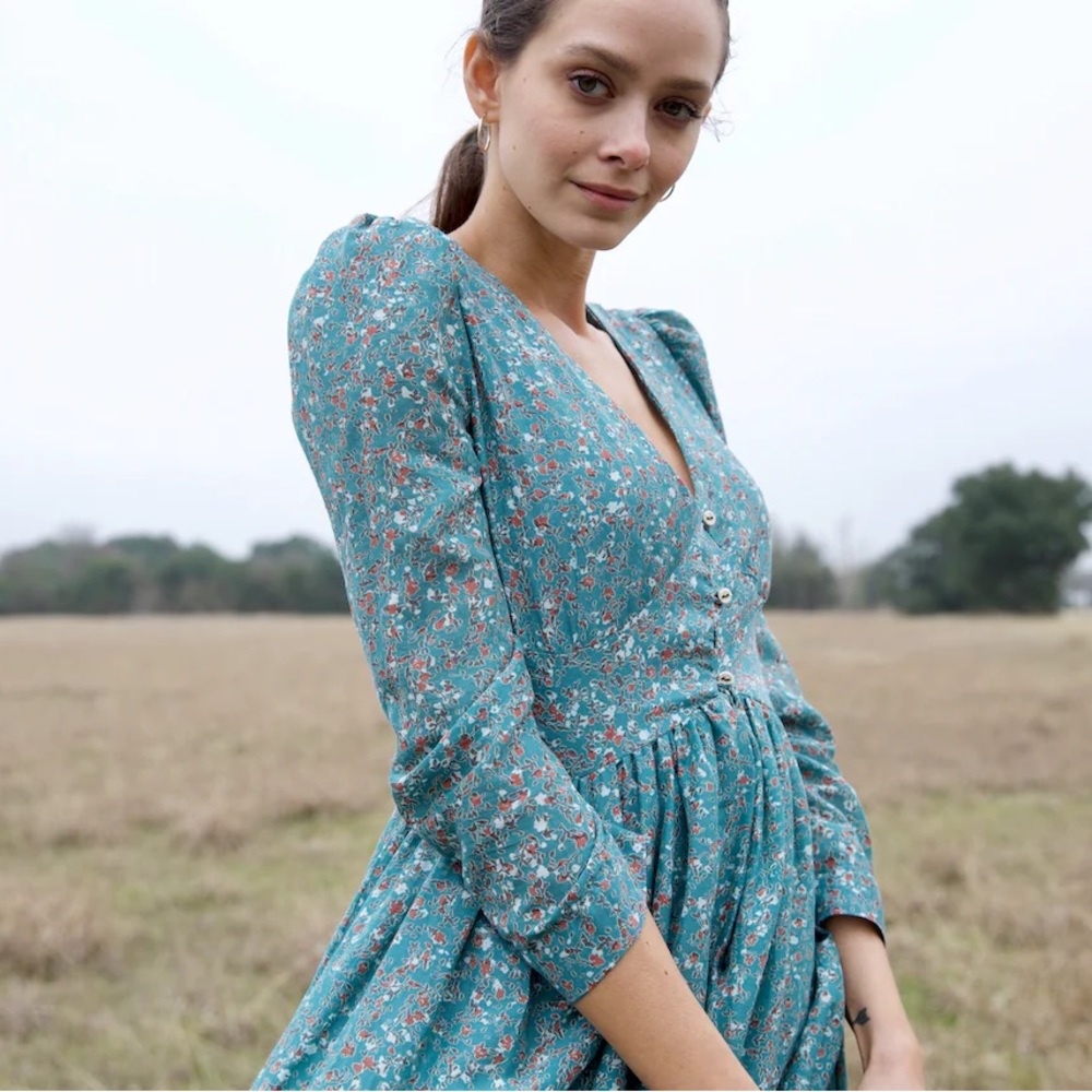 Mirth perth dress in winter berry S